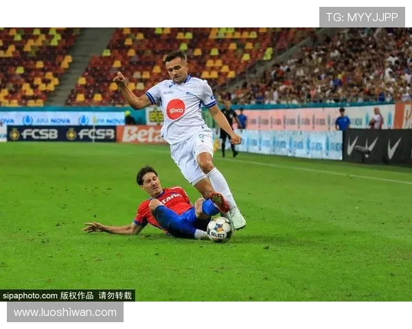 罗马尼亚最新大名单公布 斯坦丘领衔 米特里策布尔克入选 罗马尼亚最新大名单公布 斯坦丘领衔 米特里策布尔克入选